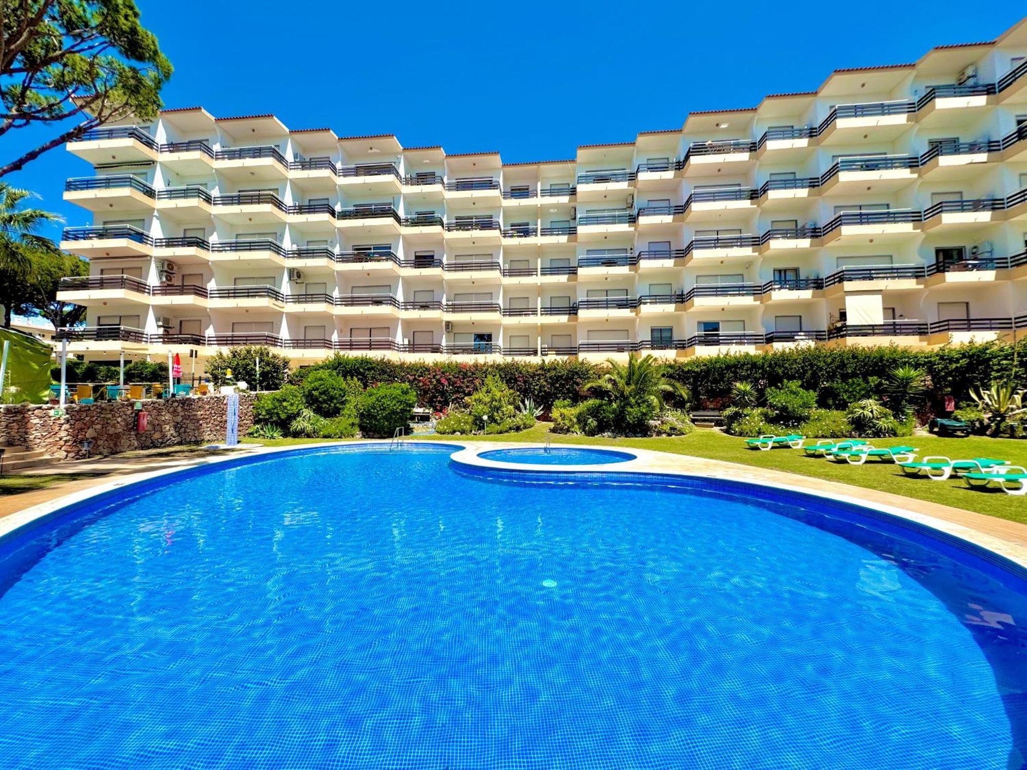 Vilamoura Palm Tree With Pool By Homing Exterior foto